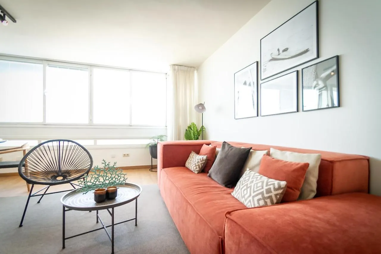 Marbella Banus Suites - Marbella Marysol Seaside Flat C Spain