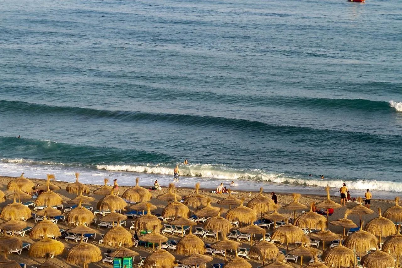 Marbella Banus Suites - Marbella Marysol Seaside Flat C Apartment