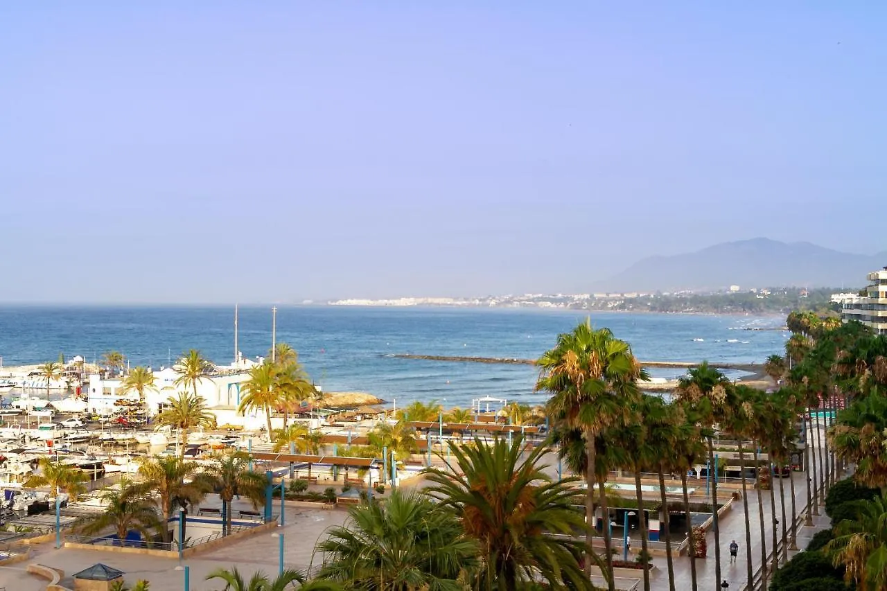 Marbella Banus Suites - Marbella Marysol Seaside Flat C Apartment
