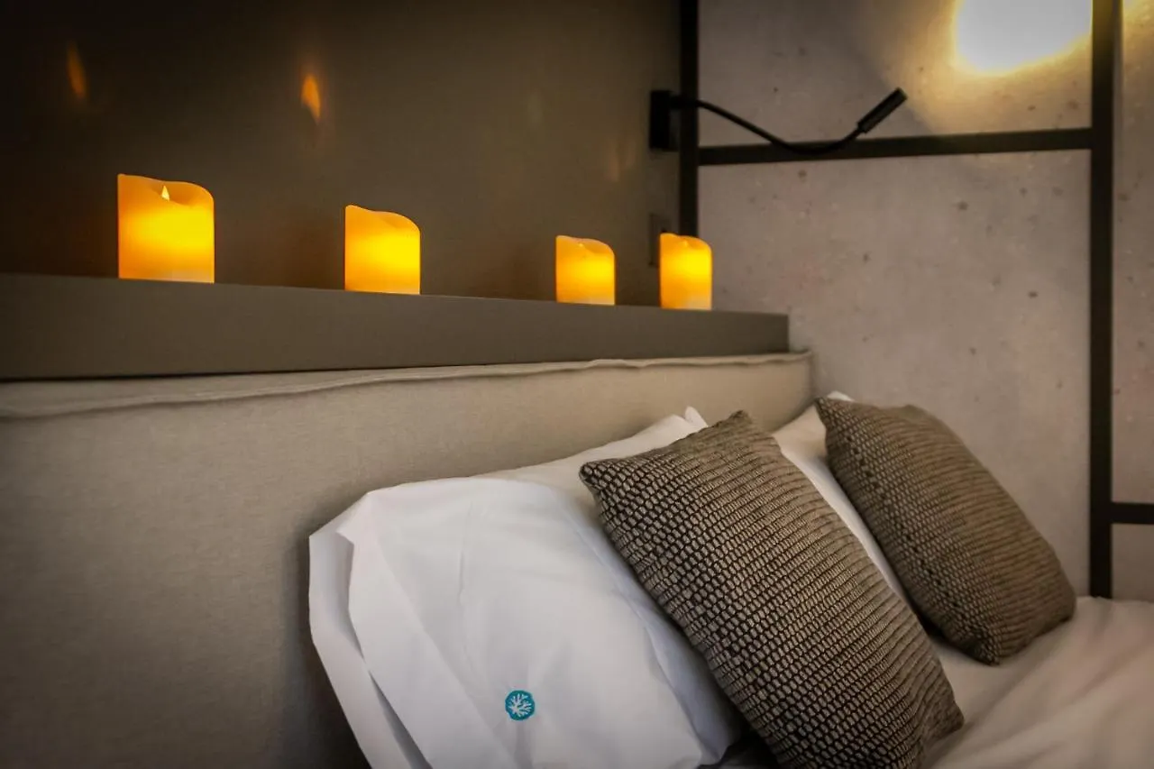 Marbella Banus Suites - Marbella Marysol Seaside Flat C Испания